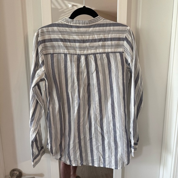 Private Striped Long Sleeve Blouse Size Small
Color Grey/Blue White - Picture 4 of 4